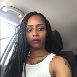 Meet your Posher, Latasha